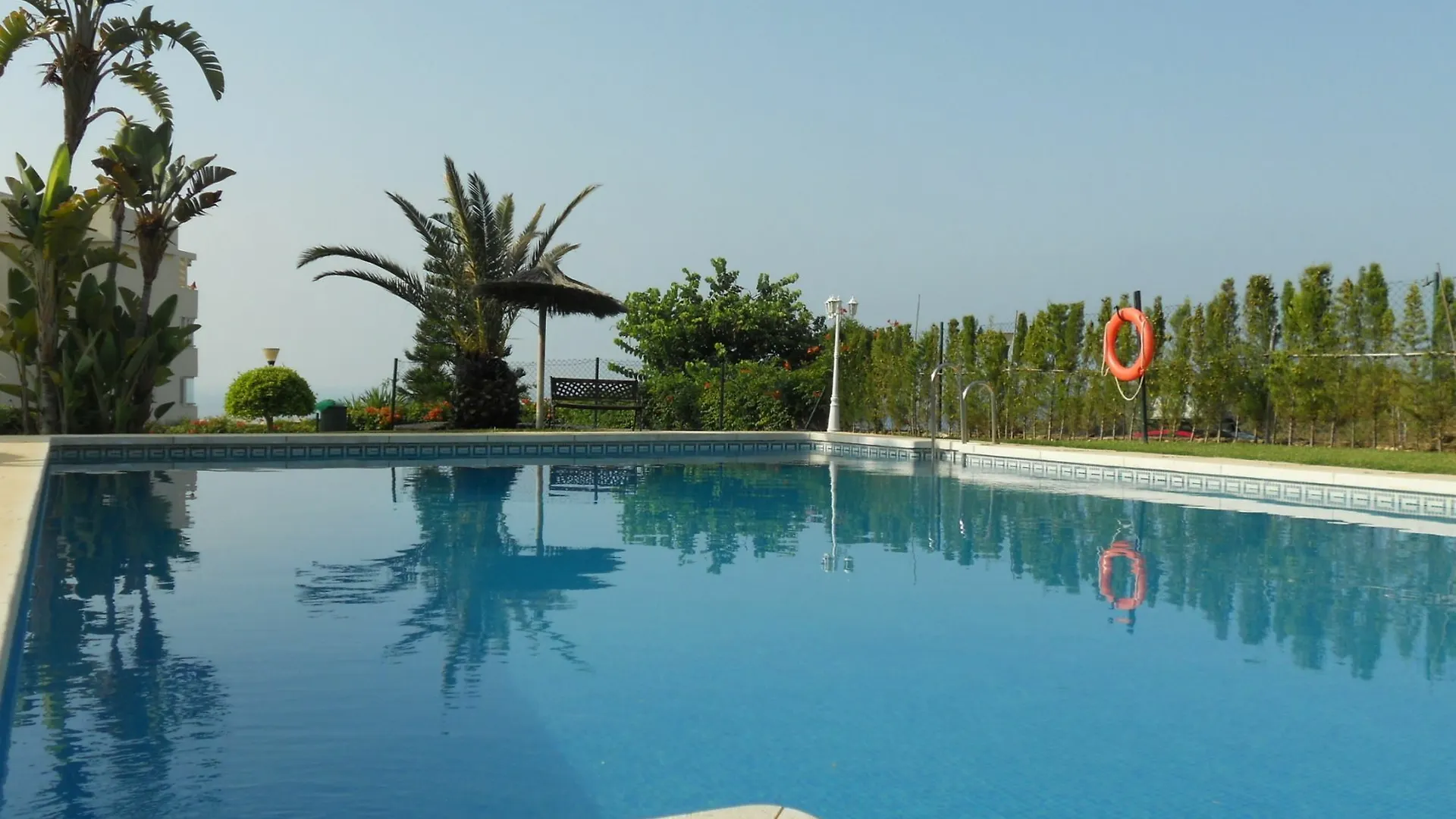 Townhouse In Marbella - Sea View Apartment
