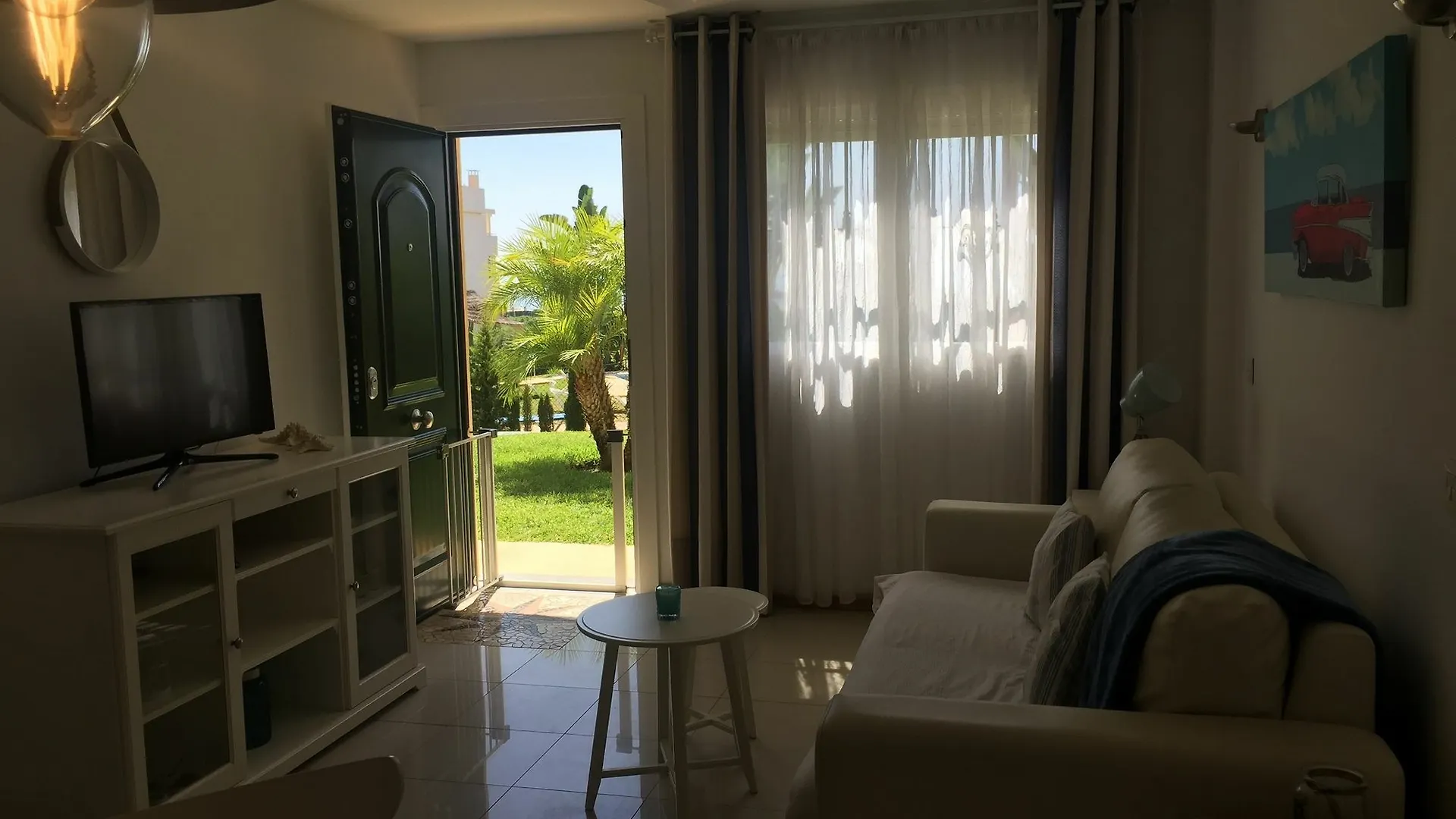 Townhouse In Marbella - Sea View Apartment